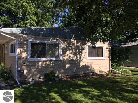 331 Moyer Ave