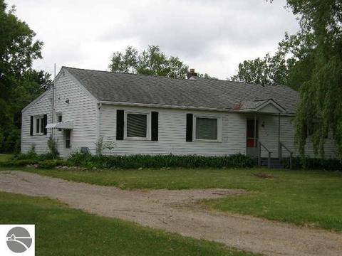 331 Moyer Ave