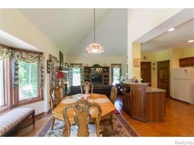 5245 Fleming