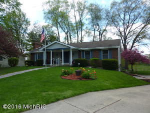 For Sale: 1225 W Frank Dr Greenville, MI 48838