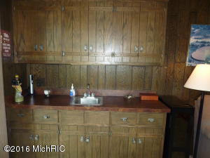 For Sale: 1225 W Frank Dr Greenville, MI 48838