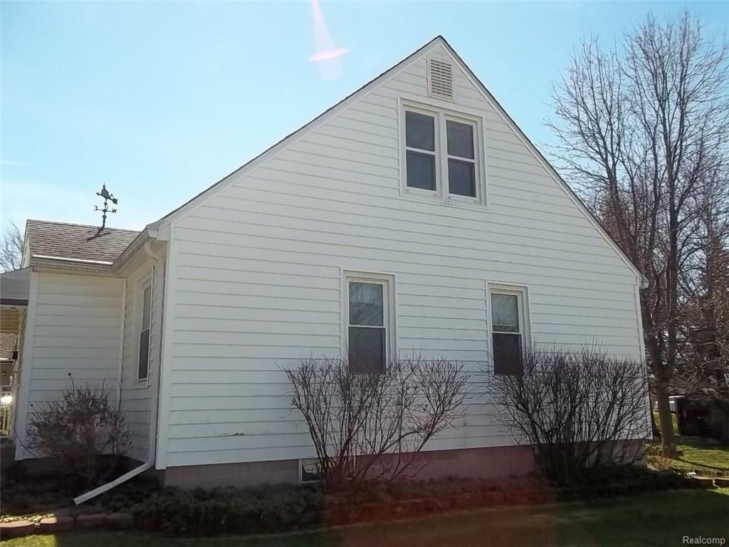 496 Lilly View Ct