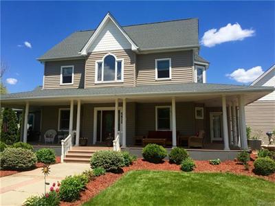 5412 Vines, Howell MI 48843