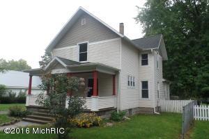 445 E Main