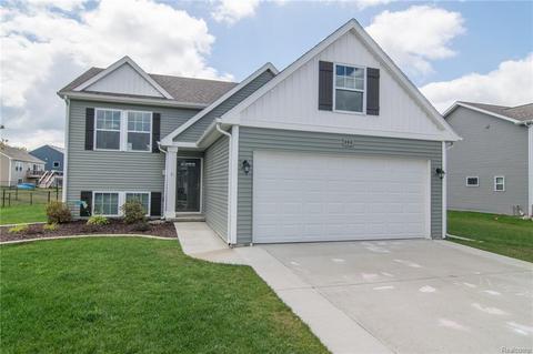 95 Robin Ct