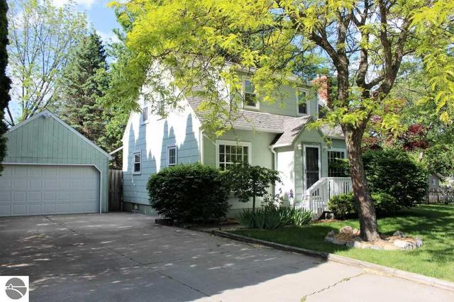 1706 W Broadway