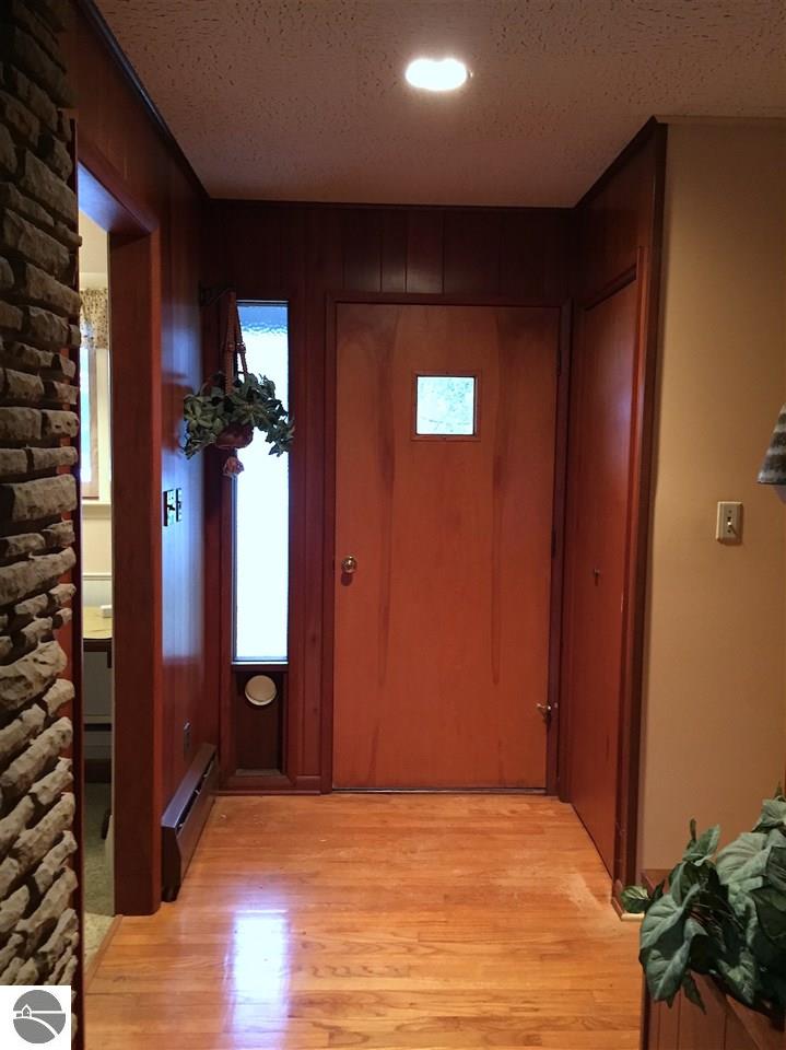 472 Pryor Rd