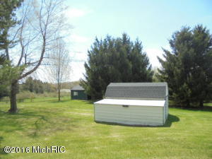 9460 S Vandecar, Shepherd MI 48883