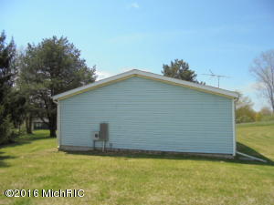 9460 S Vandecar, Shepherd MI 48883