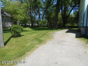 520 W Prouty St, Kalamazoo MI 49007