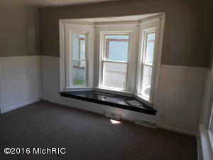 520 W Prouty St, Kalamazoo MI 49007