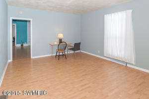 For Sale: 818 Hoffman Kalamazoo, MI 49007