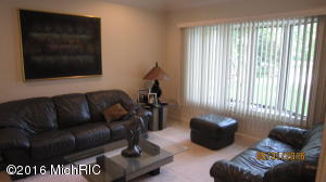 For Sale: 1288 Oshtemo Trce Kalamazoo, MI 49009
