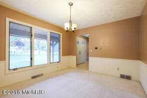 For Sale: 180 S Minges Rd Battle Creek, MI 49015