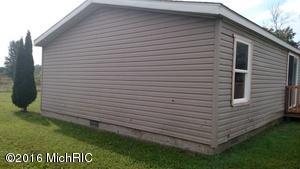 7124 Hall Rd