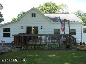 For Sale: 4091 Territorial Rd Benton Harbor, MI 49022