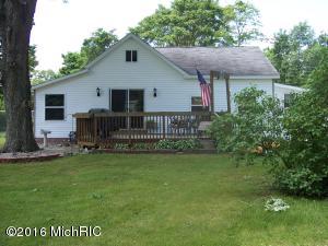 For Sale: 4091 Territorial Rd Benton Harbor, MI 49022