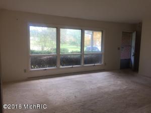 1421 Royal Oak Ave