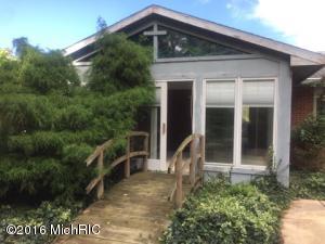 1421 Royal Oak Ave