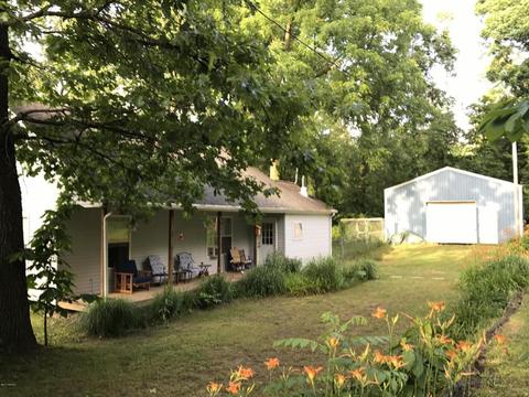 404 Fairfield Dr