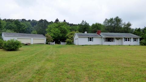 404 Fairfield Dr