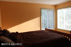 For Sale: 2591 Quakezik St Hastings, MI 49058