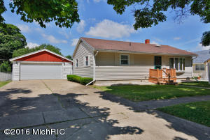 For Sale: 426 Center St Sturgis, MI 49091