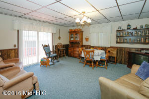 For Sale: 426 Center St Sturgis, MI 49091