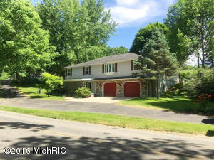 For Sale: 14235 Coon Holw Three Rivers, MI 49093