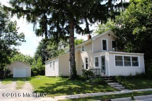 For Sale: 316 S Main St Watervliet, MI 49098