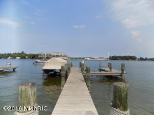 8125 Shady Dr