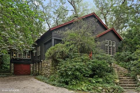3892 Michiana Dr