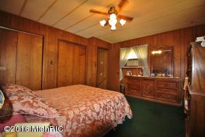 For Sale: 1226 Broad St Niles, MI 49120