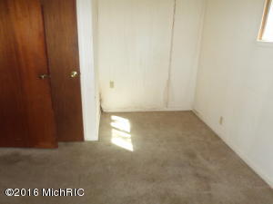 323 Woodruff St