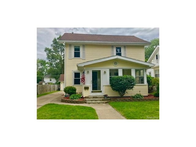 3328 Blue Ln