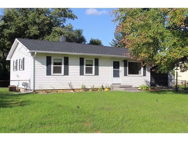 810 Maynard