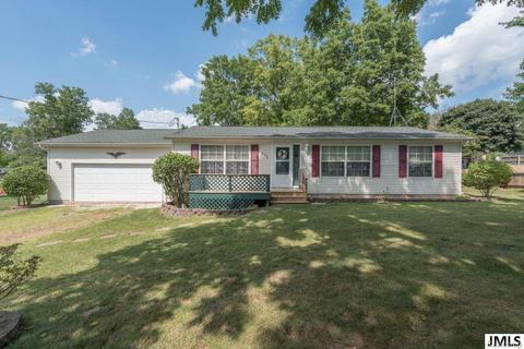 780 Crescent