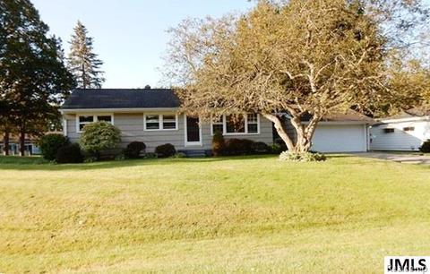 2428 Wallace Dr