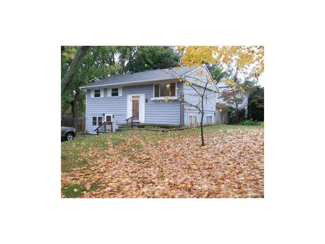 10190 25 12 Mile Rd
