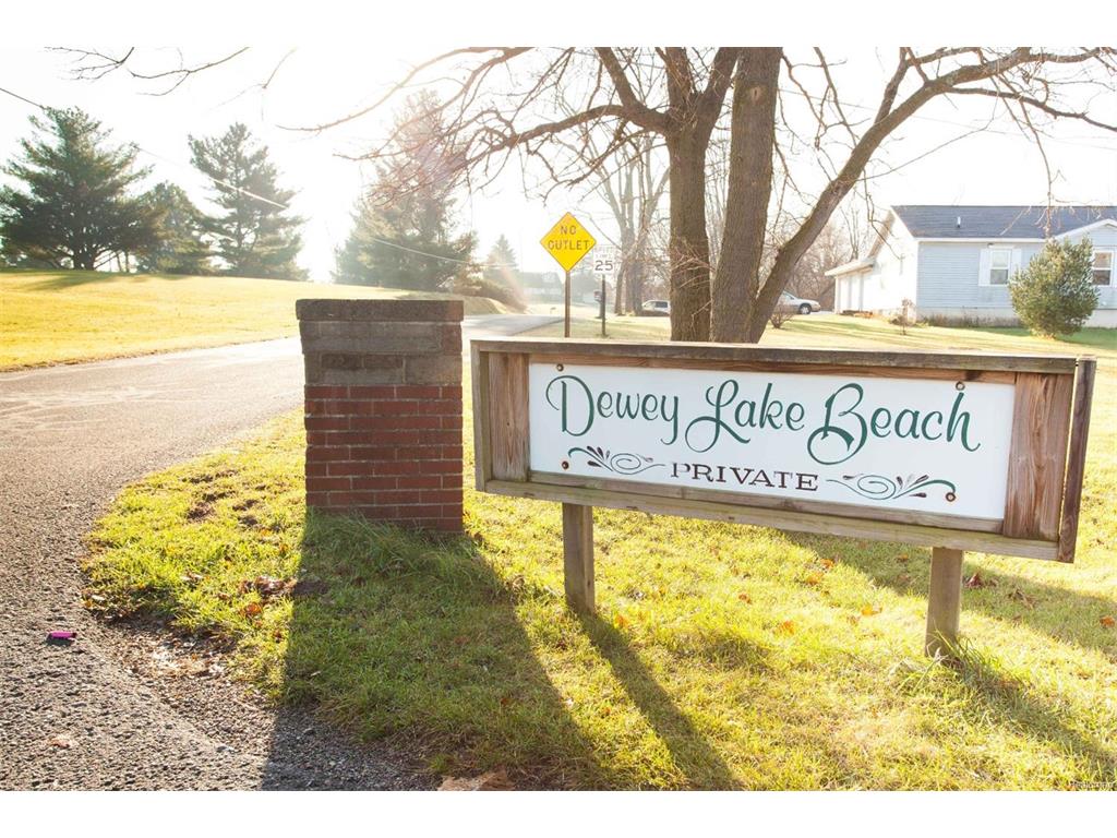 322 Dewey Lake Bch