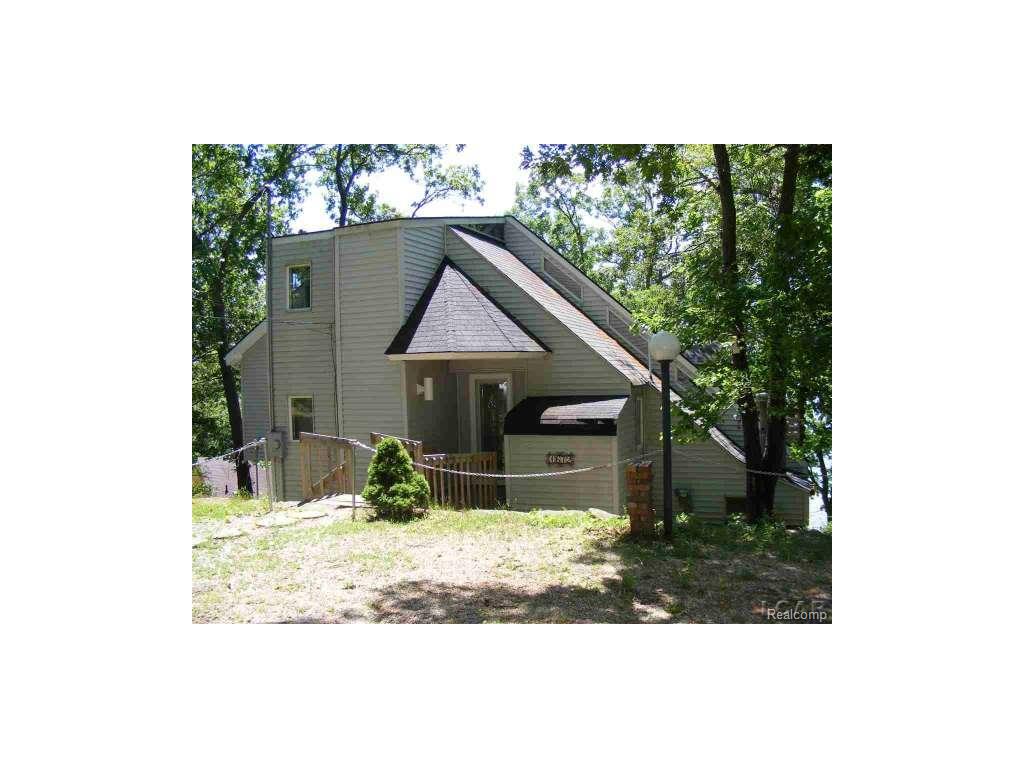 For Sale: 1672 Hillcrest Court Brooklyn, MI 49230
