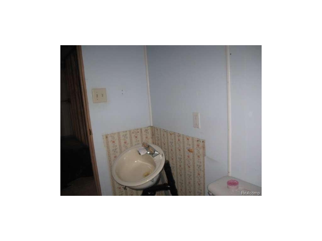 1519 Plymouth