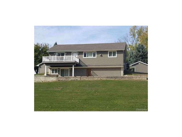 403 S Lakeside Dr