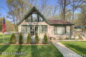 For Sale: 13788 S Star Lake Rd Baldwin, MI 49304