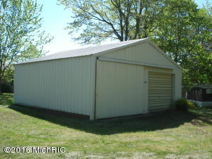 17861 Nelson Dr, Barryton MI 49305