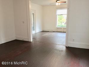 314 S Stewart
