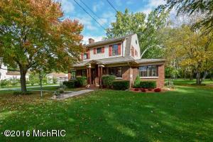 41 Lamoreaux Dr NE