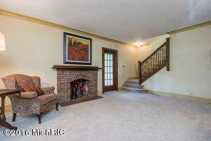 41 Lamoreaux Dr NE