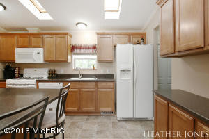 For Sale: 14795 Larsen Ave Gowen, MI 49326