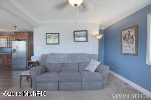 For Sale: 3785 Causeway Dr NE Lowell, MI 49331